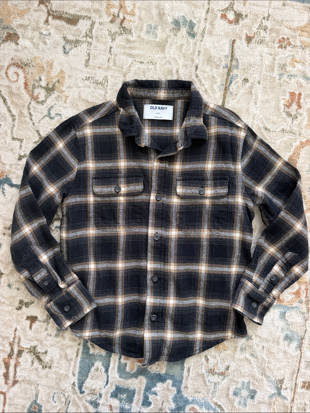 Old Navy Black and Tan Plaid Flannel Button-Down Shirt size small 6-7